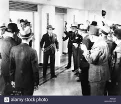 merlinpapin3's tweet photo. Je continu mon déroulé des 30 films de mon #TopJohnFord Réalisateur de Génie (Vu 52 sur 143 films) :
13 - #ToutelaVilleenParle (1966) avec #EdwardGRobinson #JeanArthur #ArthurHohl #ArthurByron #WallaceFord
@tbarnaud @Jouxplane83 @FredOL69007 https://t.co/4oYyaBiJ7f