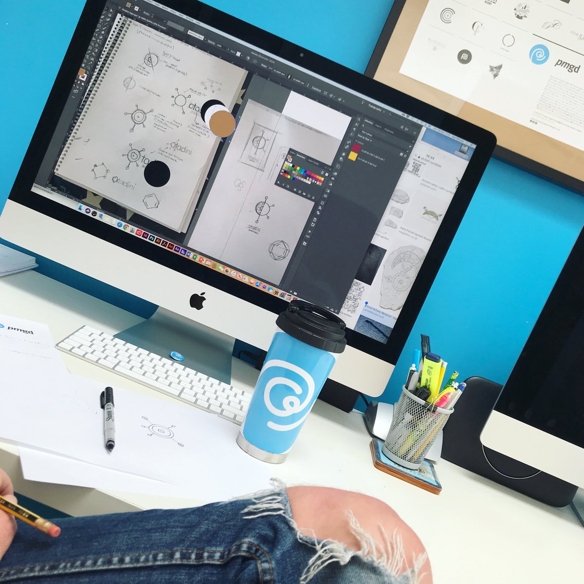 pmgd_'s tweet image. Back to the lockdown weekdays routine - Joe Wicks workout done with the kids &amp;amp; Mrs McLean, fully energised and ready to do some design! Have a good week everyone! 
💪🏻 
.
#pmgd #graphicdesign #lockdownroutine #exerciseforcreativity #threhillscoffee #staysafe