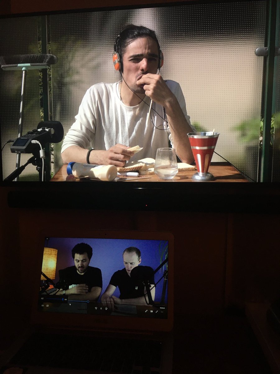 ab heute auf unserer Facebookseite: #AbstandMitHaltung Folge 2. Mit #BurakHoffmann, #DavidVormweg und #NilsKretschmer.
➡️ m.facebook.com/story.php?stor… #TheaterOberhausen