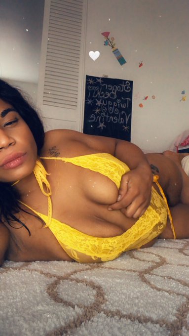 Vote for @BeckiiMama in the MV Contest The After Hours Contest @manyvids https://t.co/bGjNzdlAOV https://t<a class="tags" href="/tag/beckiimama">@beckiimama</a><a href="/tag/mvsales"class="tags"><span>#mvsales</span></a>