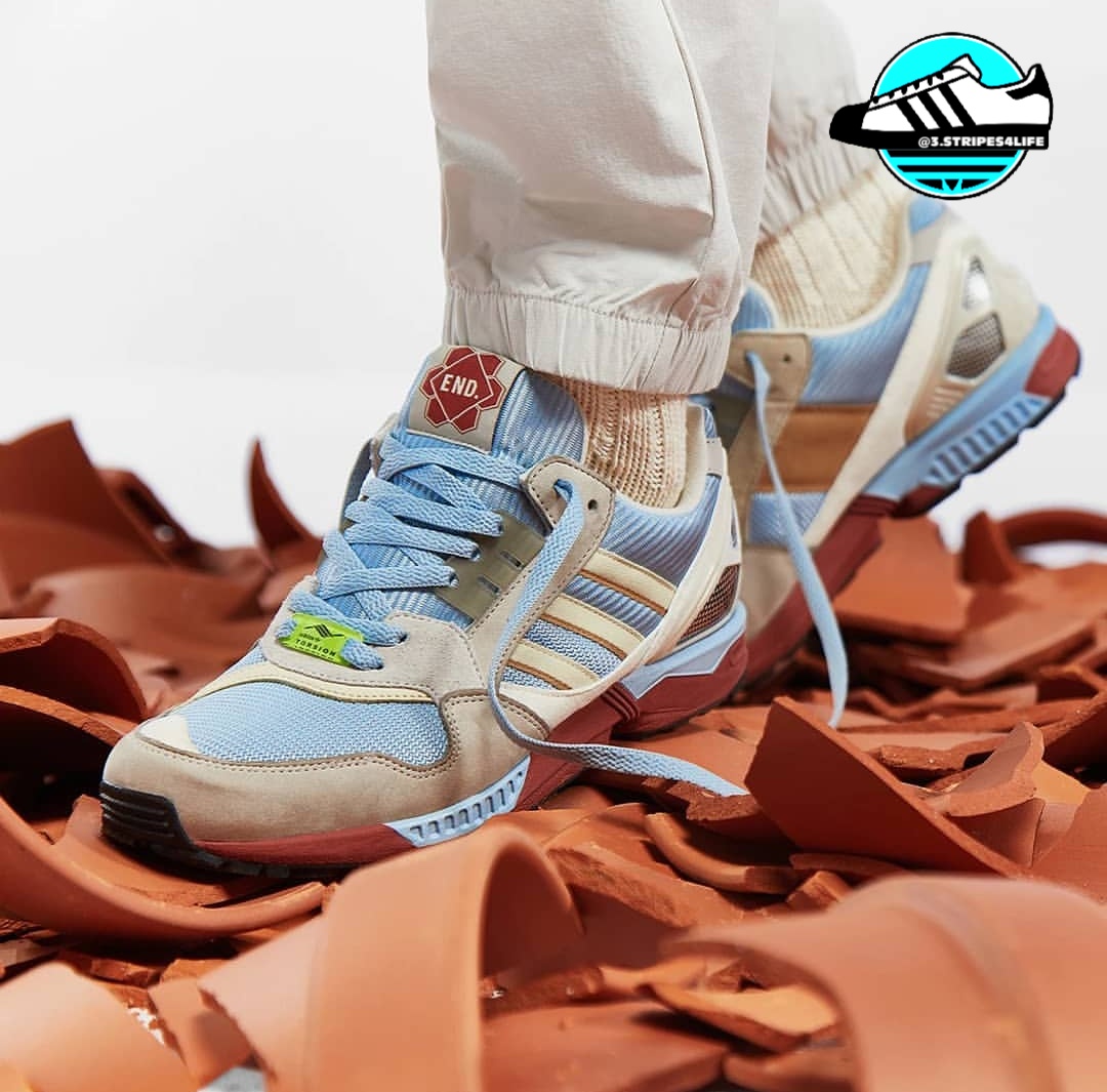 3_stripes4life's tweet photo. END. X ADIDAS ZX9000 'KILN'
Coming soon pictures by @end_clothing #adidaszx #zx #praisemag #sneakersmag #getstriped #showmeyourstripes #3stripesociety #torsionzx #epsilonmagazine #aqua #sneakerfreakergermany https://t.co/lyTavPp7tl