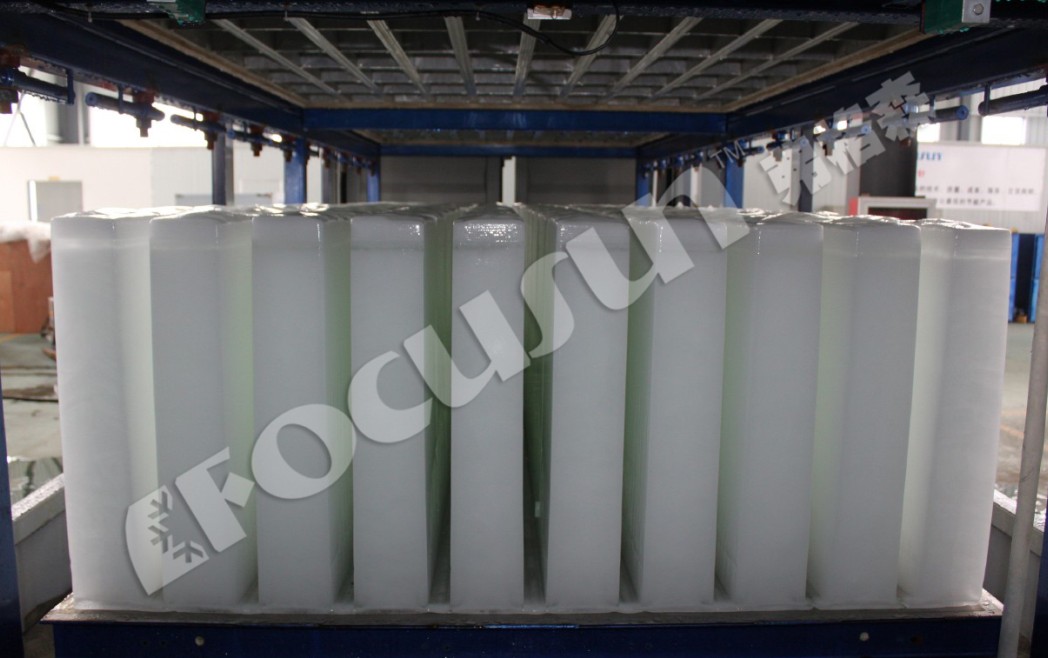 chinaicemachine's tweet image. Automatic containerized block ice making machine
Daily capacity from 1 ton per day to 20 ton. #blockicemachine #blockicemaker #icemachine