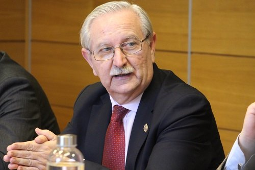OMC_Esp's tweet photo. Creemos que se pueden mejor distintos aspectos de la asignación de plazas telemáticas de los #MIR . Estamos trabajando en ello. https://t.co/4hqbXYfxG1