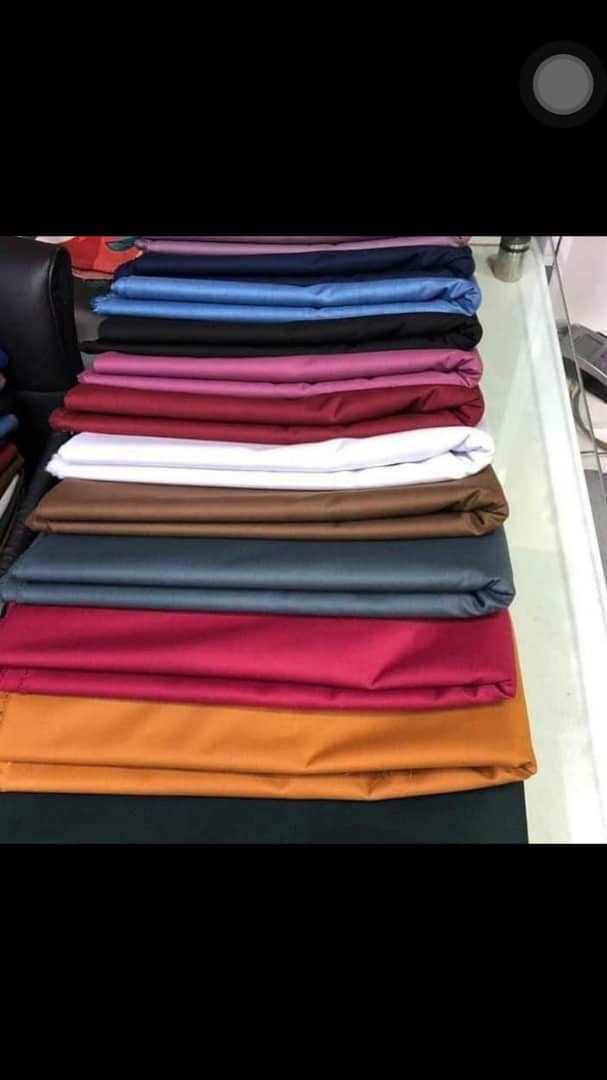 iam_olanike's tweet image. Hi guys!
I&apos;m Olanike, i sell fabrics( cashmere, plain&amp;amp;pattern) do you want something cool😎 and elegant😊 for your wardrobe?...You don&apos;t need to worry,@nikfabrics got u covered👌
You can check us on IG:nik_fabrics04 for more enquiry.
Help me retweet🙏
#Asoebifabrics
#Mensapparel