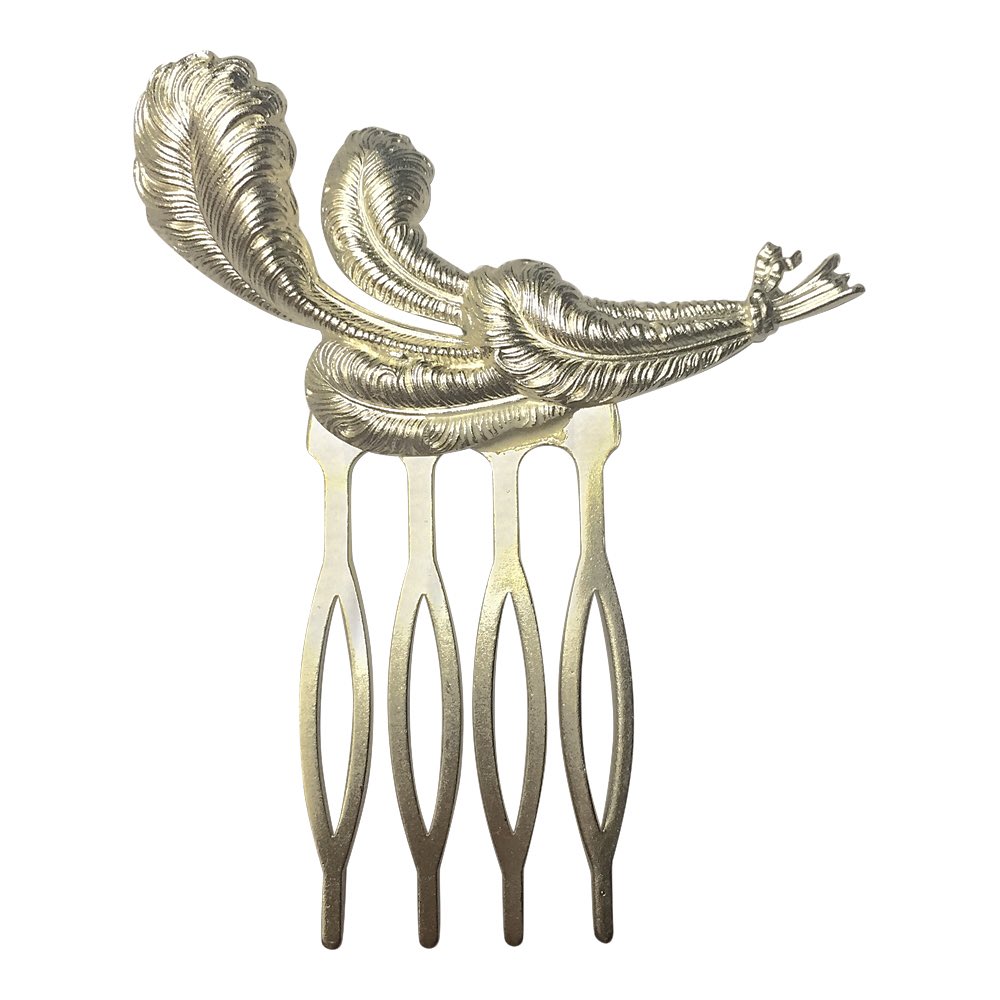 OrnalysParis's tweet photo. Après un tour chez le coiffeur grâce au deconfinement, parons nos cheveux d’argent 🥰 #Ornalys #paris #bijoux #jewel #bijouterie #jewelry #nouvellecollection #newcollection #peigne #comb #plume #feather #fabricationfrancaise #madeinfrance 
https://t.co/TltnXsrp7i https://t.co/UjARfZdwPe