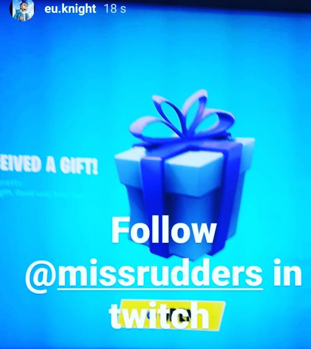 missrudders's tweet photo. one of the winners how won the skin giveaway in last night stream there were 5 altogether were @_Ink19 jumped in and gifted 4 to those how were in the chat thank you turds it was great to see you all there many thanks #giveaways #winners #WINNER #Fortnite #SupportSmallStreamers https://t.co/sZWehq6lcu