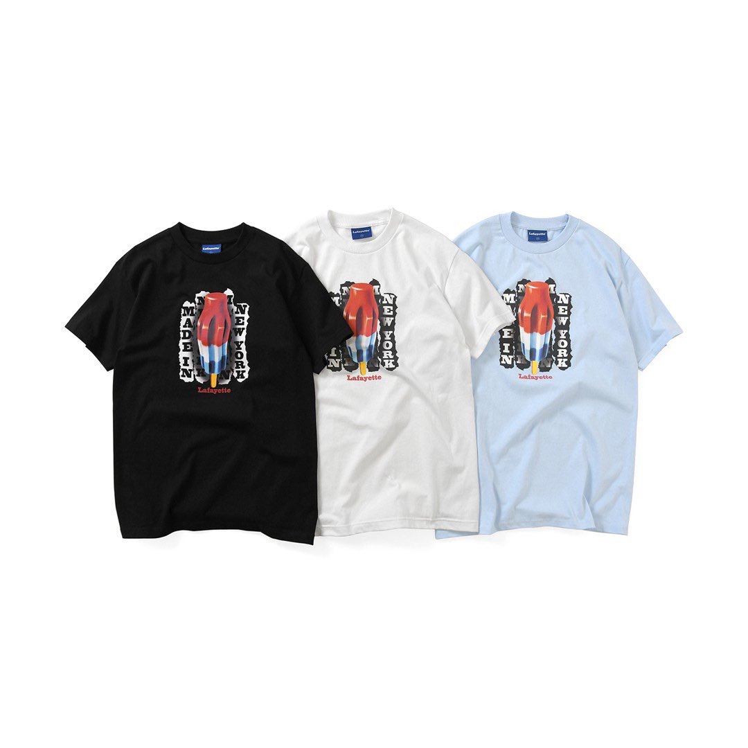 PRIVILEGE_TKSK's tweet photo. ニューヨーク出身のロックバンドが90年代に発表したTシャツデザインをモチーフ🎸⚡️

Lafayette / TRICOLORE BOMB TEE / ¥6,600(tax in)

電話、DMでの通販承っておりますのでお気軽にお問い合わせ下さい📩

https://t.co/vsxUjTdymB

#lafayette #privilege https://t.co/rT1nb0oIrR