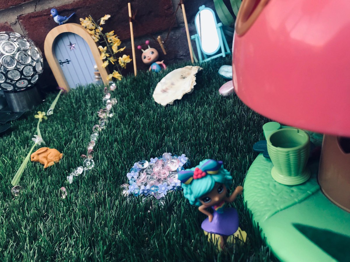 gerrymasonrolls's tweet photo. @WimboldsleyCPS Madisons Fairy Garden https://t.co/ftFwo18pmc