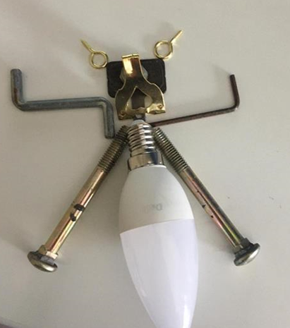 StColumbasArt's tweet photo. #sccform2 Steam Punk inspired insects #sccart https://t.co/oZKbgTyRcP