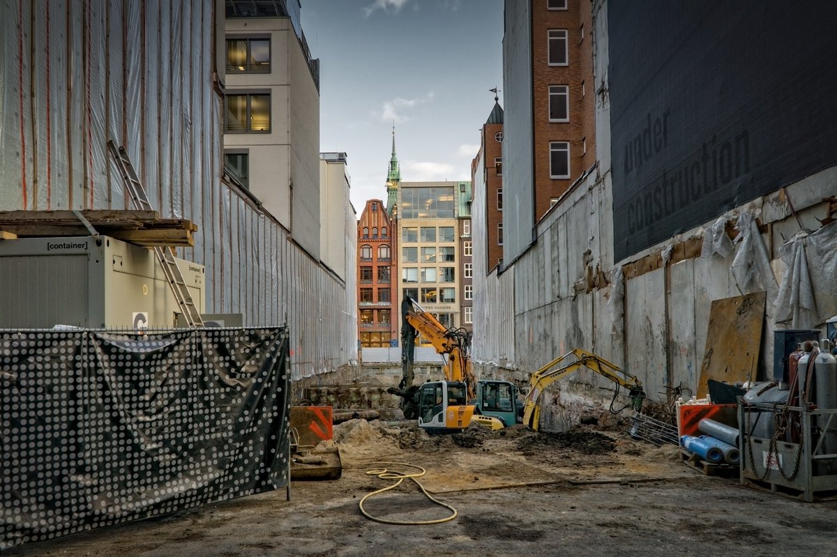 The Government has recently issued guidance encouraging local authorities to extend the hours permitted to perform construction: bit.ly/2LEszRW