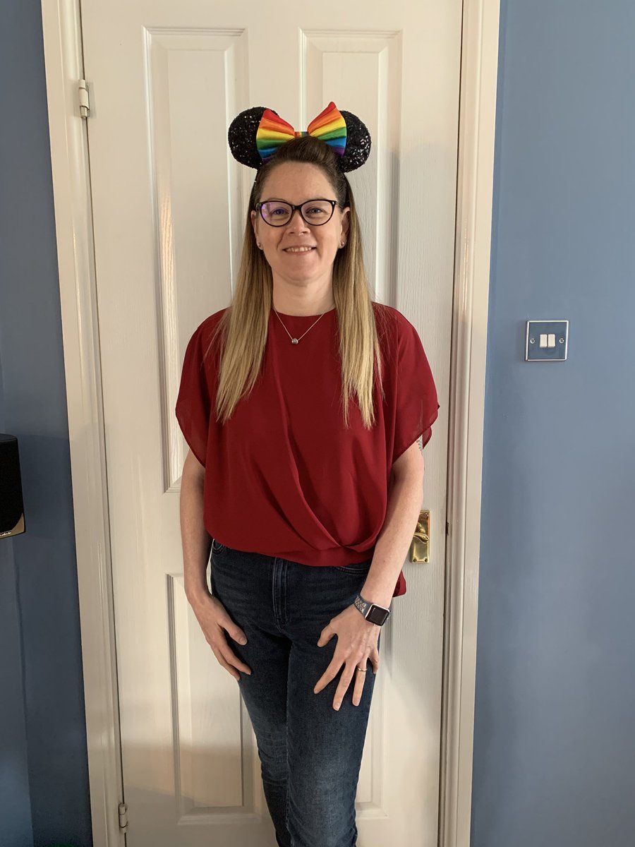 PepeLePew76's tweet photo. Red Monday marks the start of @ThreesixtyArch Rainbow Week 2020 in support of a fantastic cause. Looking forward to seeing everyone’s pics over the week. #RainbowWeek2020 🌈 https://t.co/MHvuYI9AGW