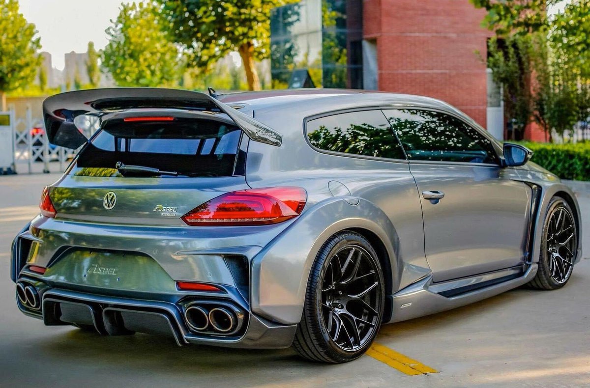 _khairy94's tweet photo. Car I drive: Satria Neo CPS

Car I want:WV Sirocco R 🤤 https://t.co/mINK0X4eUQ