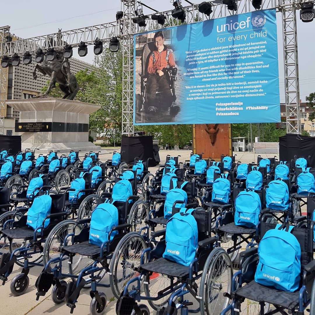 Ronasefedini1's tweet photo. Visa for children with disability! Todays event for children with disability and their need for social inclusion. #vizaperfemije #visa4children #vizazadecu  #thisability #kosovo  @UNICEFKosovo https://t.co/MVstv8tVjR