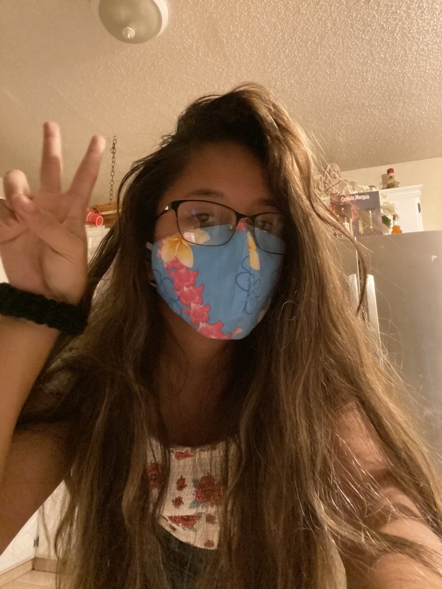 miaxsablan's tweet photo. @TUnpingco yessirrzzzz. not a diy mask, but it's still pretty. ๐ #THSMaskMonday https://t.co/NvNzv74SuE