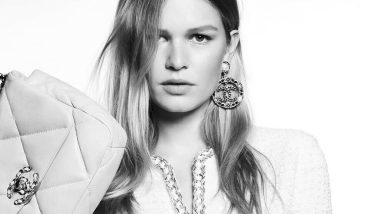 Month Day Year tweet media