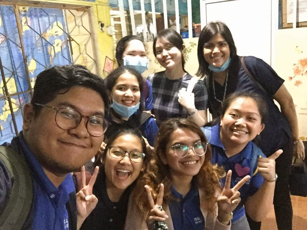 knessap's tweet photo. ✔️Pediatric Rotation
T'was one hell of an experience! Daming setbacks pero so glad to share this experience with my rotmates huhuh mamimiss ko kayo kahit #TeamPagod tayo everyday😩💓
Teacher Nessa, your Pedia intern now signing off ✊🏼😩
5/6 ROTATIONS DONE! HUHU iSA NA LANG! 🌻 https://t.co/dQUqJqG2NI