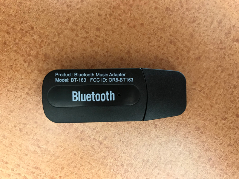 TxGr8's tweet photo. @sg_luke @KlipschAudio @sg_luke You may be on to something. I had a Mothers day gift gone bad on my end. RW-1 Sale. See what I received. 

@KlipschAudio Not what I expect from Klipsch + $2 BT 🤨 Ticket#87845

@audioengineusa I should of purchased a B2 for my wife instead. Proud A5+, S8, B1 &amp; 512 owner. https://t.co/NWDwiAyZuO