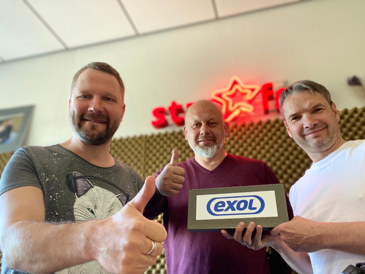 Sars_Auto's tweet photo. Bijām ēterā @starfmlv Autopilota Starterī!
#exol #exollubricants #sarsauto #radio #cesis #vidzeme #starfm https://t.co/YApytYQRwC