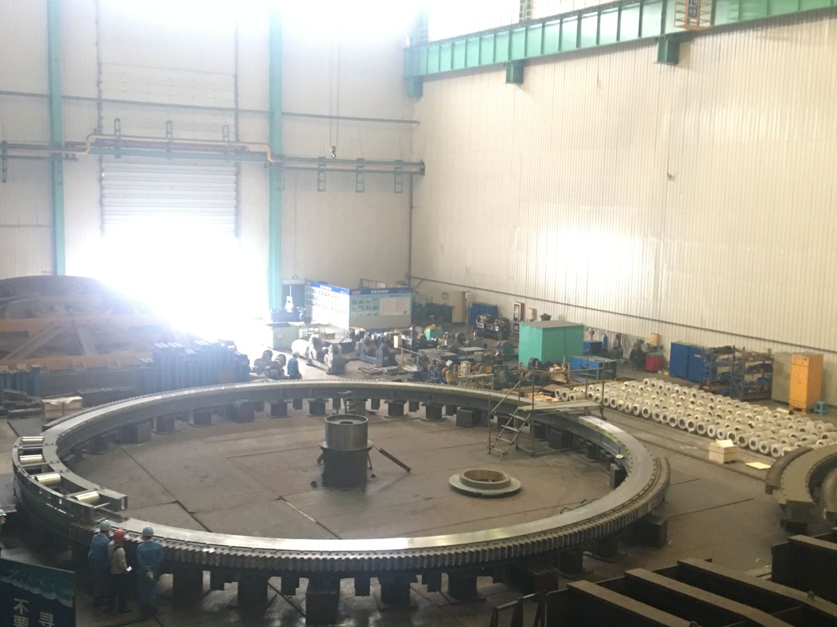 maffeisengineer's tweet image. The El Ferdan Railway Bridge is under construction, it is the longest swing bridge in the world with a total length of 640 m, crossing the Suez Canal in Egypt.
Follow us for more progress photos of this amazing project.
#MaffeisEngineering #SteelStructure #ElFerdan #RailwayBridge