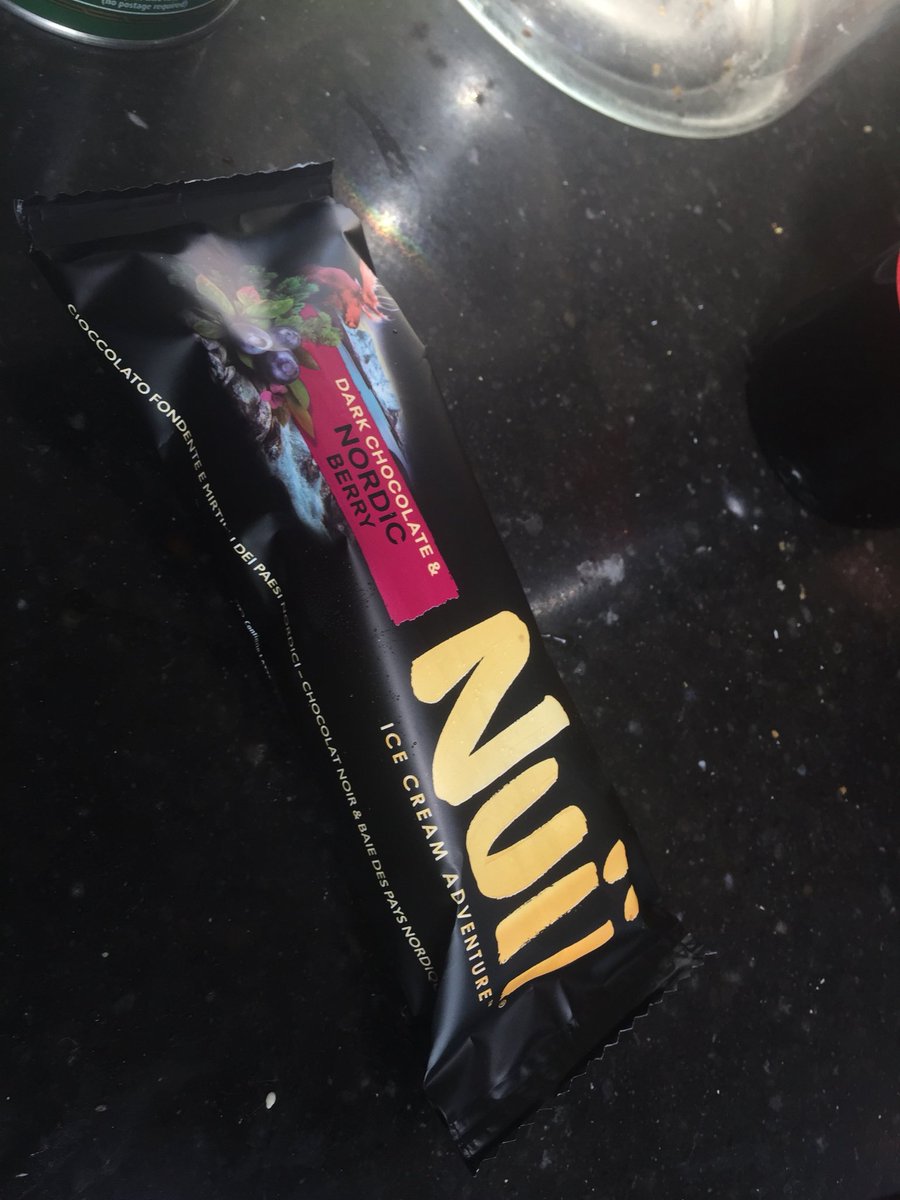 inthewoodshed's tweet photo. @L0RD_H @Victoria1867 @Danfudge @TWWcast
Found these at CoOp.
I think they’re the official food of #DaveClub?
(They’re certainly awesome.💪💪💪) https://t.co/0ueYL2lZXL