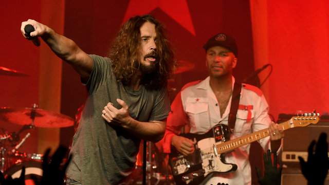 RATM's tweet photo. It's been 3 years since we lost @chriscornell 

RIP brother https://t.co/AhJ87TGxT3