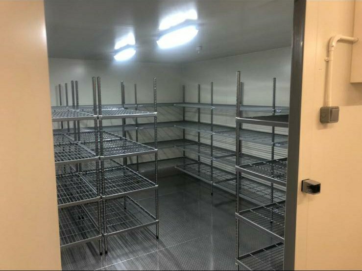 CellthermUK's tweet photo. We're open for business, with plenty of stock and ready to deliver and install all over the UK and abroad 👍😁 #coldrooms #refrigeration #COVID19 #germanquality #celltherm https://t.co/eTkkvwcjpA