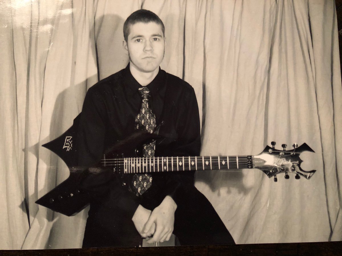 Back when I used to bring my .@OfficialBCRich Warlock to high school big band rehearsals