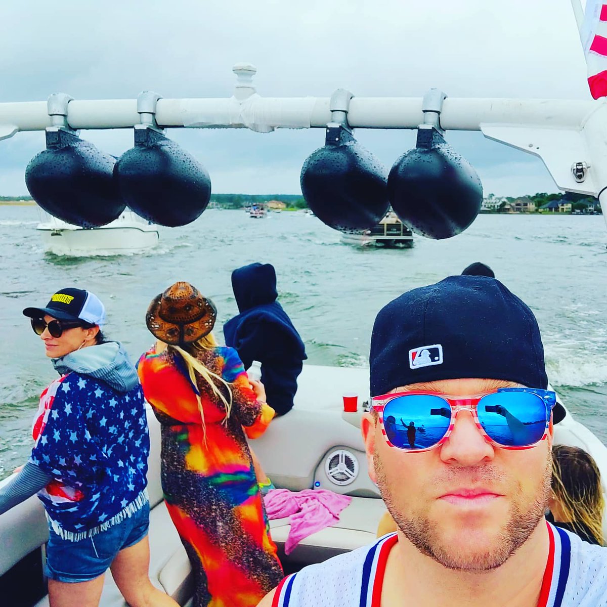 donovanjp's tweet photo. 2020 TRUMP BOAT PARADE LAKE CONROE TX!!!
@realDonaldTrump #beautiful #trump #boatparade #parade #axis #boat #weekend  #wakesurf #tubing #wakeboarding #friends #enjoy #lake #lakelife #boats #water #boatlife #wakeboatporn @wakeboatporn @wakeboardingmag @wakesurfing https://t.co/lZr7NcjNUo