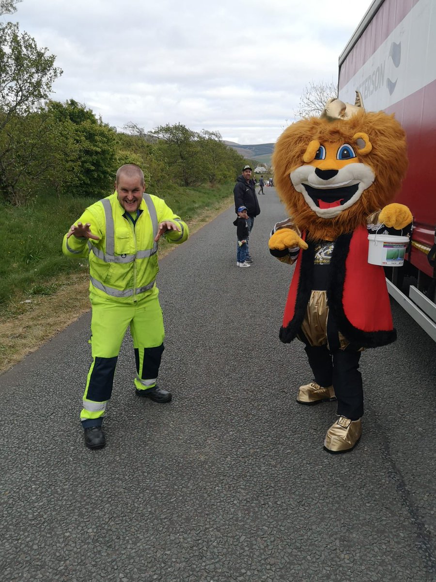 Peterson tweet media