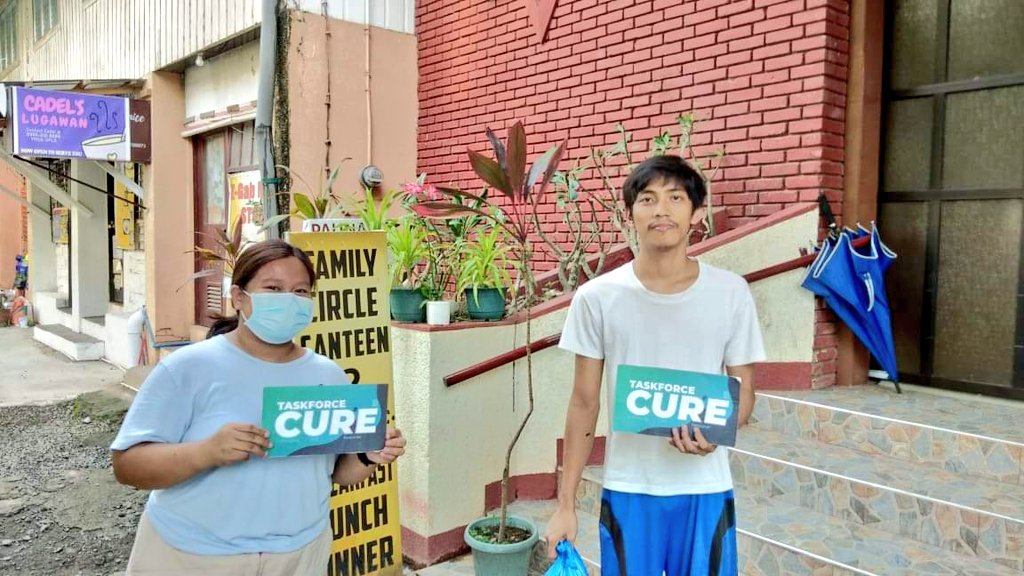 stpbuplb's tweet photo. Kasabay ng ating kampanya para sa pagpapanatili ng kalinisan sa panahon ng pandemya, nakapagbigay tayo ng 100mL bottles ng 70% isopropyl alcohol sa iba't ibang dormitories sa loob ng ating unibersidad.
#TaskForceCURE #COVID19Relief https://t.co/fXzc4Ozr9P