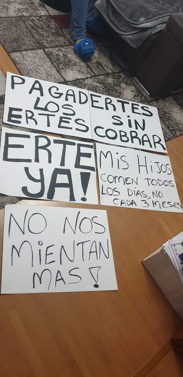 2020Erte's tweet photo. Empezamos a salir. Vigo. Plaza España, 21:00 https://t.co/eOMNmHGeXZ