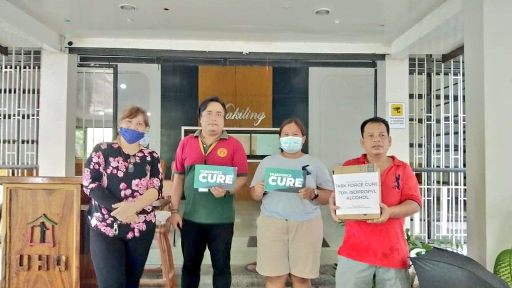 stpbuplb's tweet photo. Nakapaghatid tayo ng mga alcohols sa mga sumusunod na dormitories:
ππ½ SEARCA Dormitory
ππ½ New Dormitory
ππ½ VetMed Dormitory
ππ½ YMCA Dormitory
ππ½ Makiling Residence Hall
ππ½ Forestry Residence Hall
ππ½ New FOREHA
#TaskForceCURE #COVID19Relief https://t.co/SmsNEtHlE6