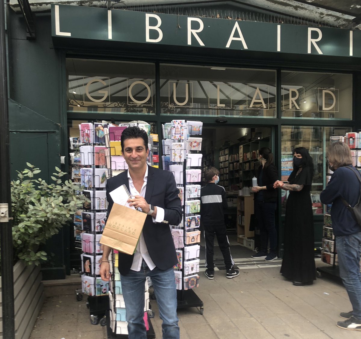 Emmanuel Khérad tweet media