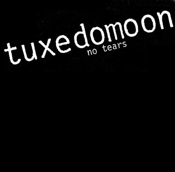 MagicCrystal7's tweet image. Tuxedomoon
No Tears 🖤🖤
#tuxedomoon #notears
youtu.be/1GwdHe5nQSQ