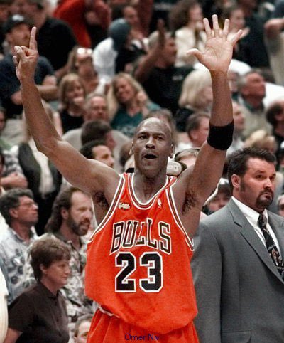 The Last Dance: Michael Jordan was a once in a generation basketball star who led the Bulls to 6 World Championships. Why would an org experiencing unparalleled success choose to bring it to such an unceremonious end & is The House of Windsor doomed to the same fate?THREAD