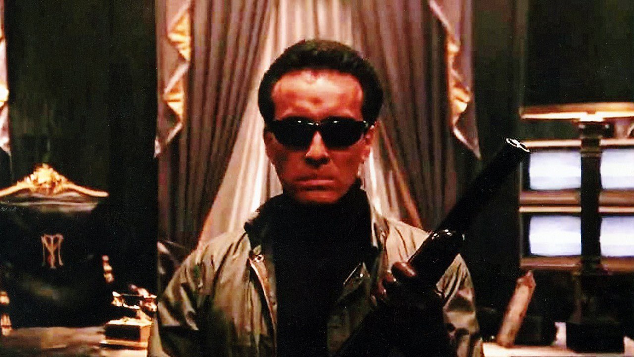 ট ইট র الشاشة الرجل اللي ظهر في الفيلم الشهير Scarface وقام باطلاق النار على توني مونتانا الممثل الأمريكي ـ المكسيكي جينو سيلفا توفي بعمر ٧٢ عام Https T Co Gyp0a59pga ট ইট র
