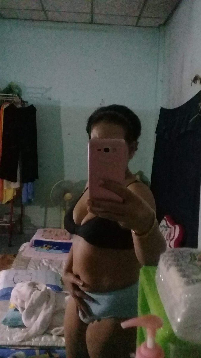 สาวใหญ่​โกลก