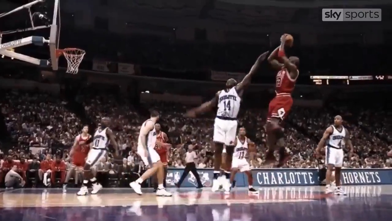 Michael Jordan's iconic turnaround fadeaway jump shot - how'd he