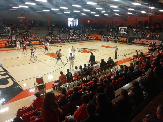 hslogoscom's tweet photo. #IllinoisGymShowdown 
Round 3
Bracket G

234. Leland Panthers @CUSD1_Panthers 
🆚
106. Chester Yellow Jackets @CHSJacketSports 

VOTE BELOW https://t.co/QZFBWMSUZh
