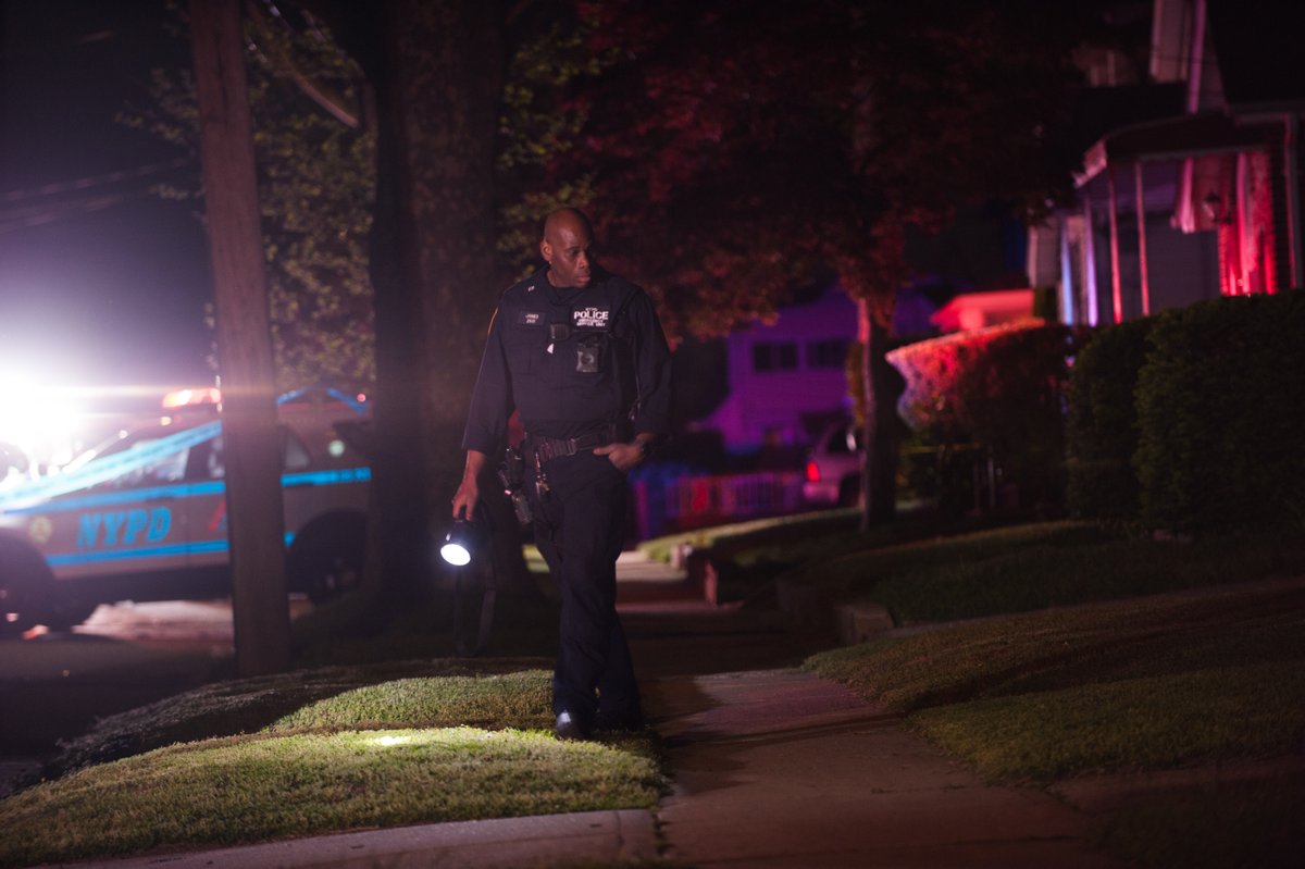Lloydphoto's tweet photo. Photo: A 18 year old man was shot twice in the chest in Rosedale, Queens on Saturday night. He is in critical condition at Jamaica Hospital. Stop shooting each other. #LloydMitchellPhotography #Rosedale #Queens #Shooting #Photojournalism #Journalism #Stopshootingeachother https://t.co/GM6ReyCMNb