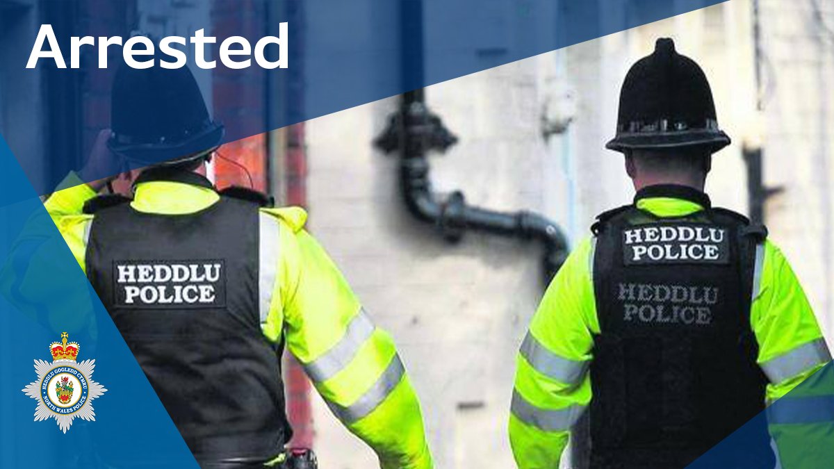 NWPDenbighCoast's tweet photo. Over the weekend 4 men were arrested for drugs offences following stop searches. A 43-was arrested in Edward Henry Street #Rhyl. A 31 year old from Manchester was arrested on Gors Road #Towyn, and 2 aged 41 and 40, were arrested on Foryd Road #Kinmel Bay. Enquiries are ongoing https://t.co/QOnWMpFfcP