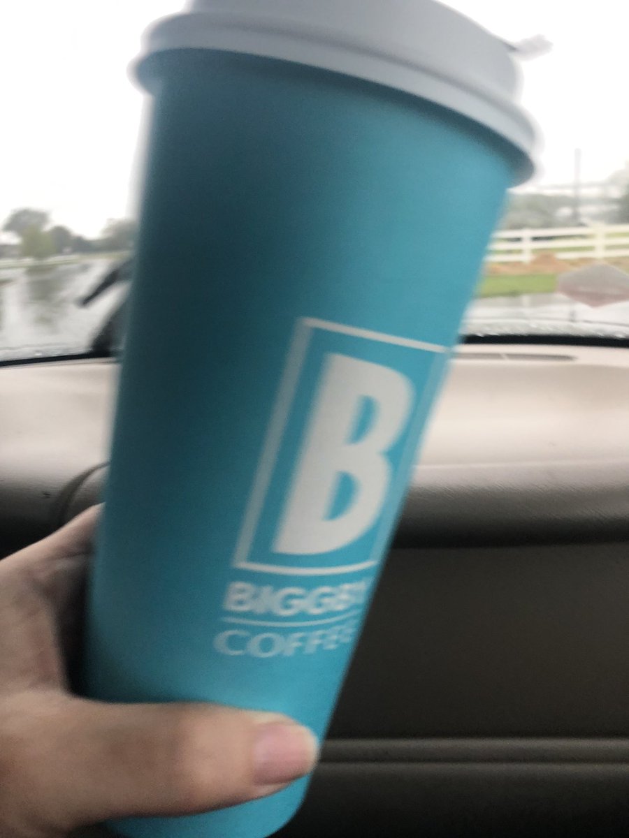 DebDemerest's tweet photo. Monday morning start up. Extra shot too. It will be a productive day!! https://t.co/gMVlEvpJ1H