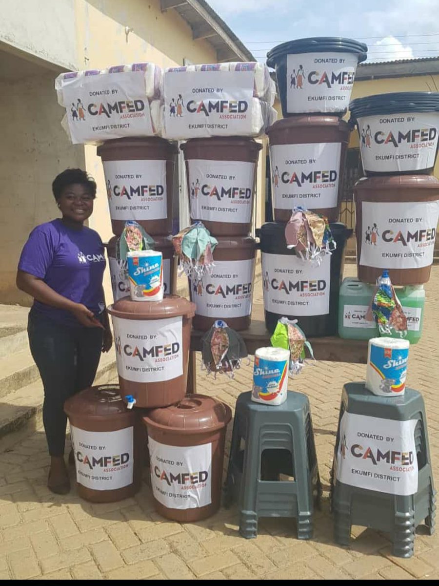 llysa200's tweet photo. "In the future, there will be no female leaders. There will just be leaders."
Ten more local communities receive support from the young women leading change in rural communities. #CAMAeffect @Camfed Association. #ruralghana https://t.co/f5ID9pUP77