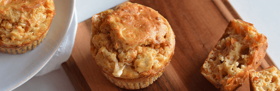 EQUSsl's tweet photo. ¿A quién le apetece un muffin salado? Te dejamos una receta de @TereCocinillas que es perfecta para cualquier merienda o cena. Además, nos parece una idea súper original porque estamos acostumbrados a los muffins dulces. 

https://t.co/3YAMg1efqE

#ImaginaciónSinLímites https://t.co/y7G0GZwzno