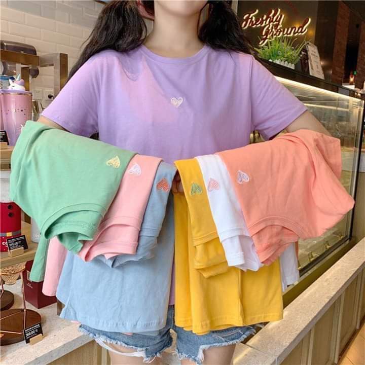 _rinada97's tweet photo. แง่วๆๆ​ เสื้อร้านเราจะประมาณนี้นะคะ https://t.co/pC2WYt0NXl