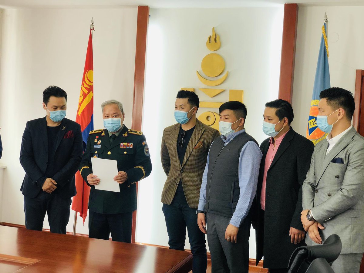 #ZuraShowныхаа хожлыг УОК-доо гардууллаа... Тэд бол галын шугаман дээр тулалдаж буй Дайчид билээ...