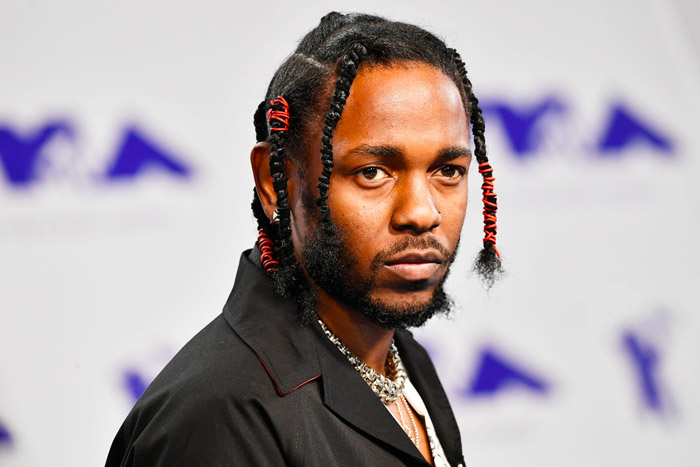 RapUp's tweet photo. Kendrick Lamar "will return soon," according to TDE's CEO https://t.co/vbEna20rXK 👀👀 https://t.co/MkaF2XcdRt