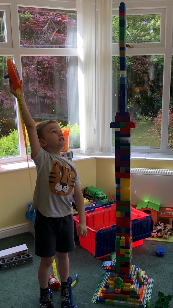Eleonore36's tweet photo. @ShotleyBPrimary #ShotleyBridgeReception A. built a giant tower (with a bit of help from big brother!) 200cm tall https://t.co/N7owSWoLVO