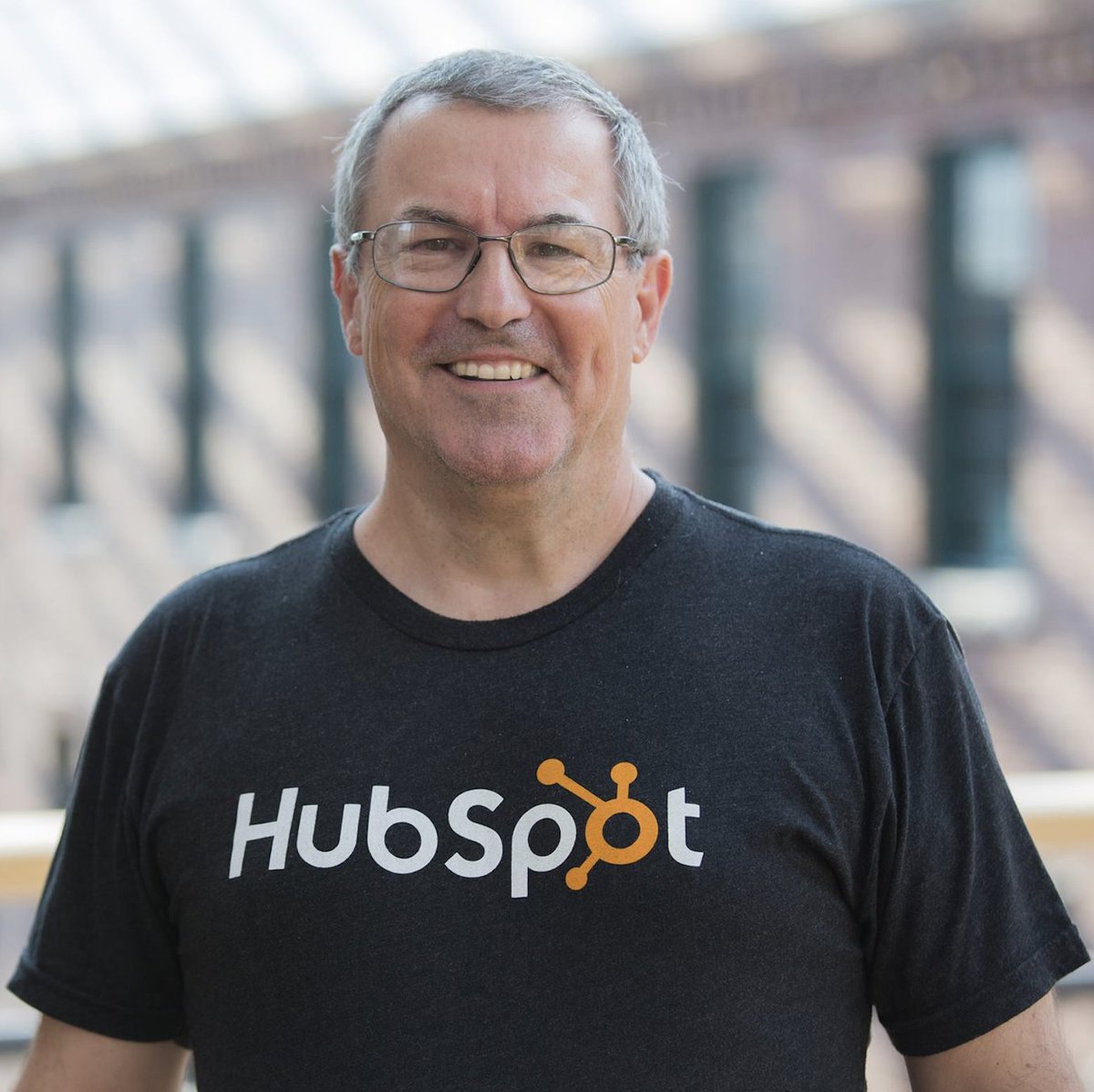 DFW_HUG's tweet photo. Last chance to register for tomorrow's virtual #DFWHUG with @dantyre! We are so looking forward to seeing all of your faces and will be including some breakout time for virtual networking during the session. https://t.co/fDCNle8par #HubSpot https://t.co/exwLiK0bBh