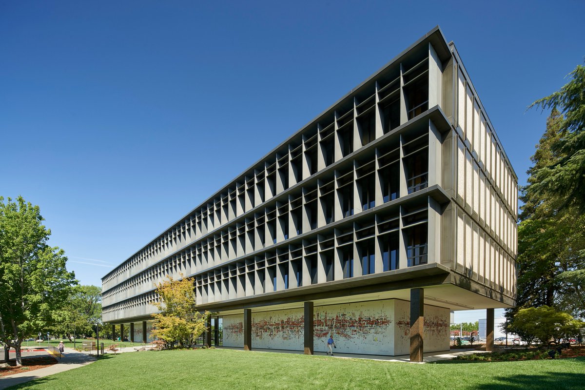 DBarchitects's tweet image. As seen on @ArchDaily: Our @SMUD HQ Rehabilitation project! - with @roebbelen Contracting, Inc., and Wiss, Janney, Elstner Associates, Inc.

archdaily.com/938014/sacrame…

#SMUDHQ #Sacramento #architecture #dreyfussblackford #wedesignedthis #archdaily